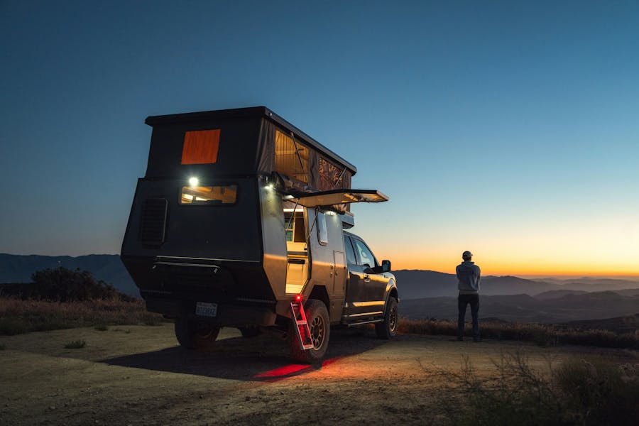 7 Important Things You Shouldn't Miss in an Off-Road Caravan