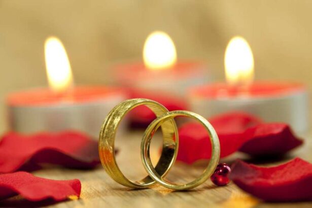 How To Match Wedding Bands To Engagement Rings Without Making It Weird