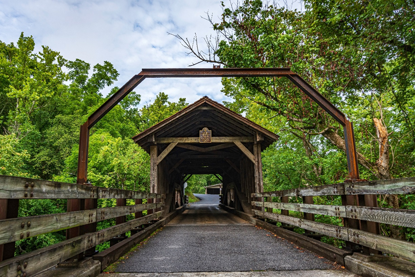Your Guide to a Fun and Easy Family Trip to Sevierville