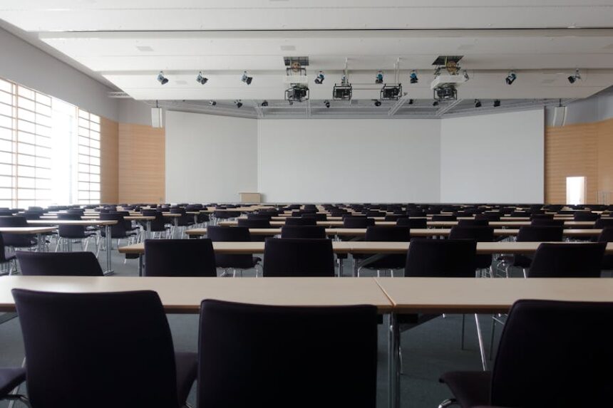 Classroom 15x