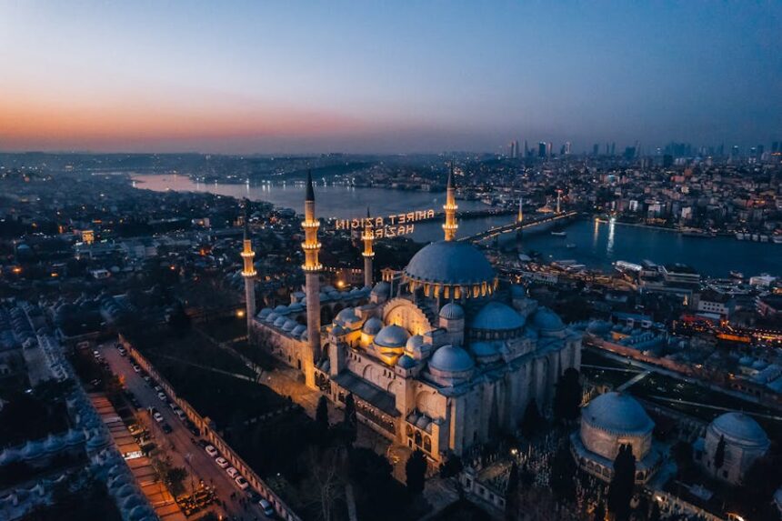 Experiencing the Vibrant Culture of Istanbul