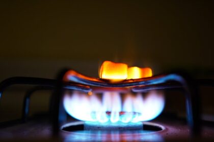 How Do Energy-Efficient Gas Systems Benefit Local Communities