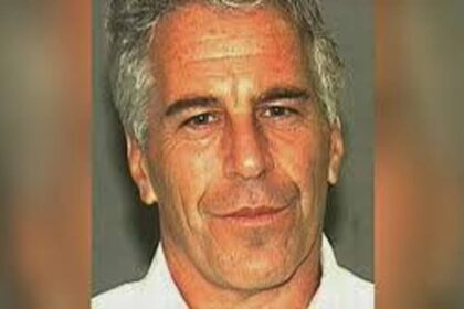 Trump Defends Bondi as Epstein Investigation Fallout Sparks Tensions Inside Administration
